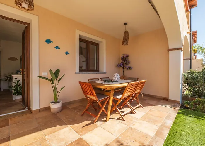 Будинок відпочинку Boutique Home- Modernita & Tradizione Sarda-5 Minuti Da Spiagge E Centro