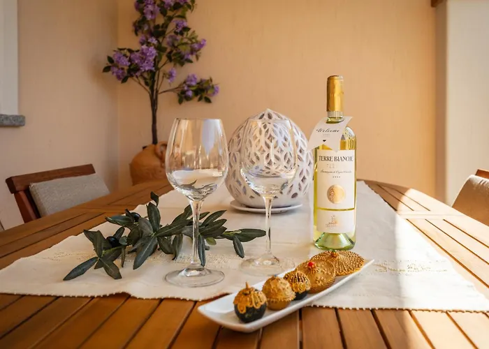 Vakantiehuis Boutique Home- Modernita & Tradizione Sarda-5 Minuti Da Spiagge E Centro *