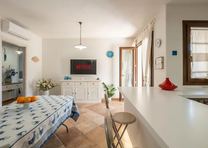 Boutique Home- Modernita & Tradizione Sarda-5 Minuti Da Spiagge E Centro * Віллазімьюс