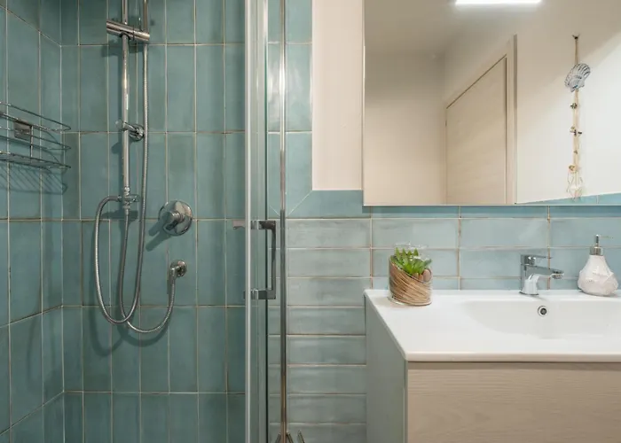 Boutique Home- Modernita & Tradizione Sarda-5 Minuti Da Spiagge E Centro