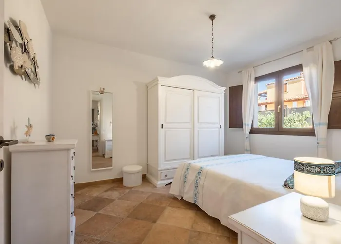Boutique Home- Modernita & Tradizione Sarda-5 Minuti Da Spiagge E Centro Віллазімьюс
