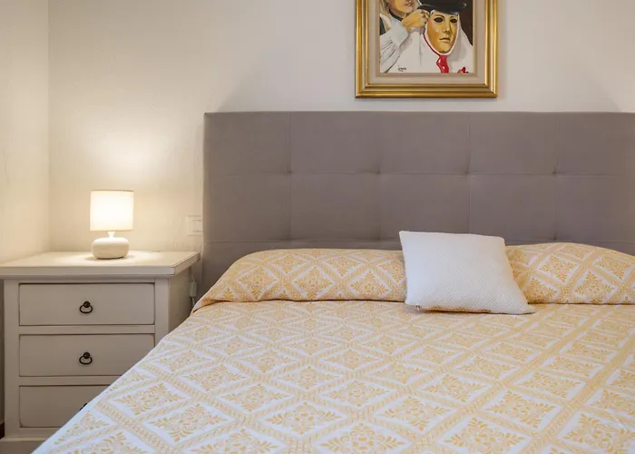 Vakantiehuis Boutique Home- Modernita & Tradizione Sarda-5 Minuti Da Spiagge E Centro