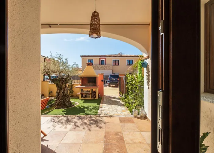 Будинок відпочинку Boutique Home- Modernita & Tradizione Sarda-5 Minuti Da Spiagge E Centro *