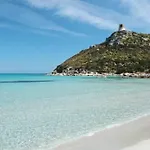 5 Minuti Da Spiagge E Centro Paese- Spaziosa E Accessoriata Villasimius