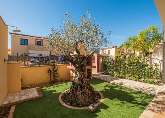 Semesterbostad Boutique Home- Modernita & Tradizione Sarda-5 Minuti Da Spiagge E Centro Villasimius