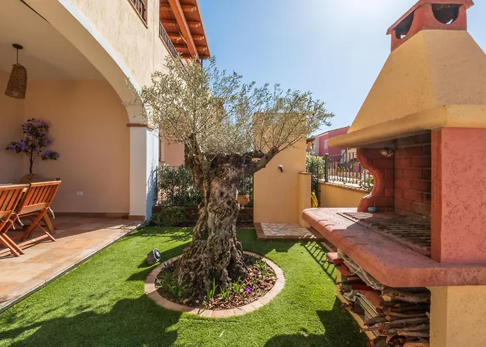 Boutique Home- Modernità&tradizione Sarda-5 Minuti Da Spiagge E Centro Casa vacanze Villasimius