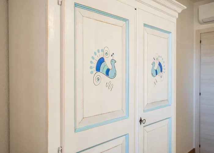 Boutique Home- Modernità&tradizione Sarda-5 Minuti Da Spiagge E Centro *