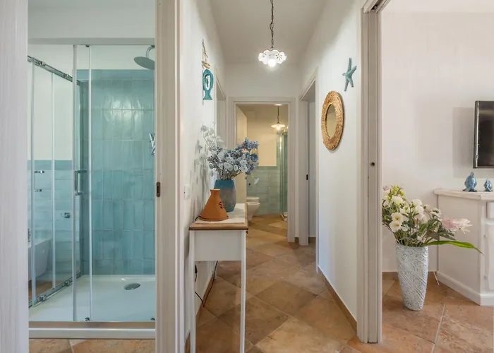 Boutique Home- Modernità&tradizione Sarda-5 Minuti Da Spiagge E Centro * Villasimius